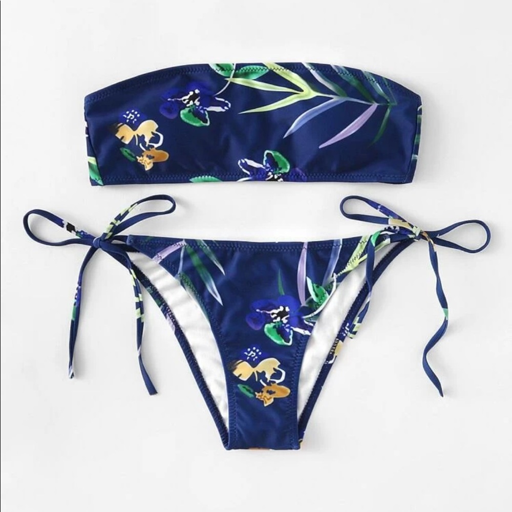 Blue bikini